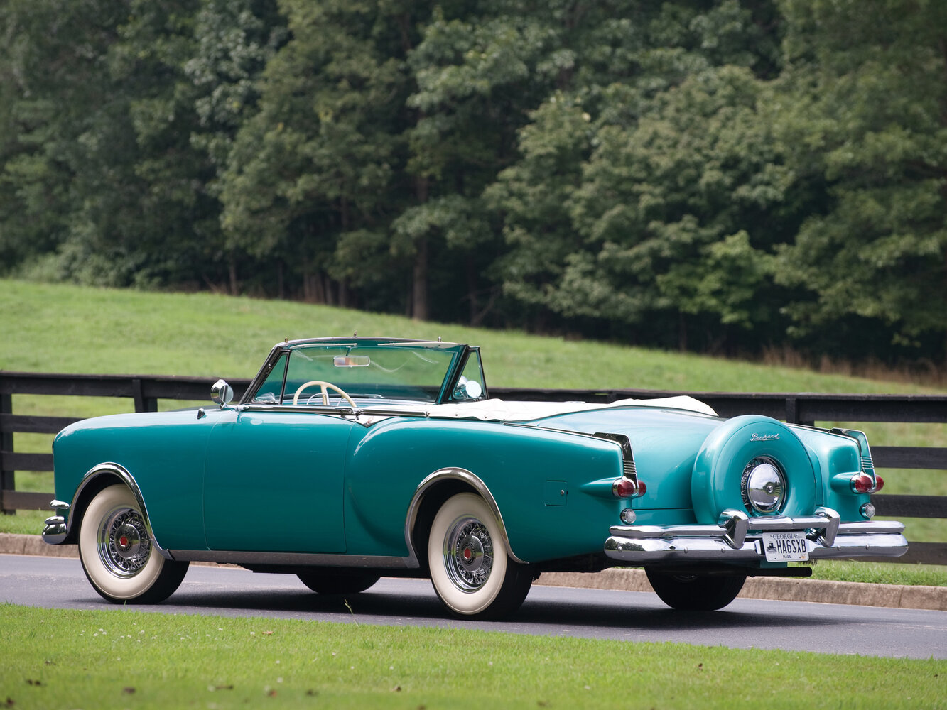 Packard Caribbean, I, 1953–1954, Кабриолет: Вид сзади в три четверти