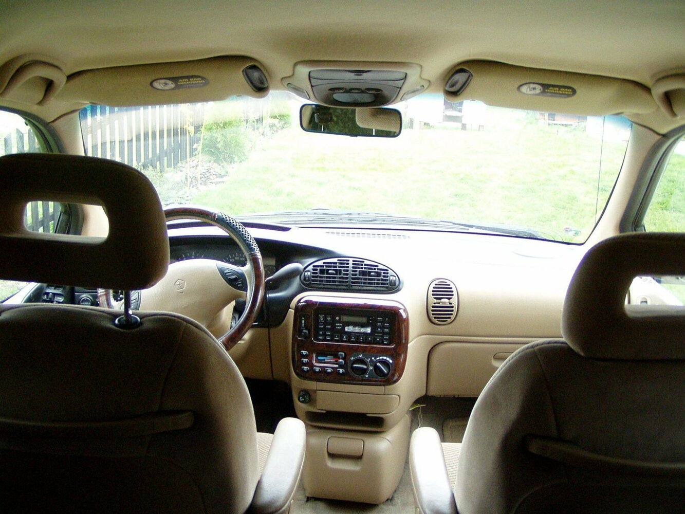 Chrysler Voyager, III, 1995–2001, Минивэн: Передняя панель