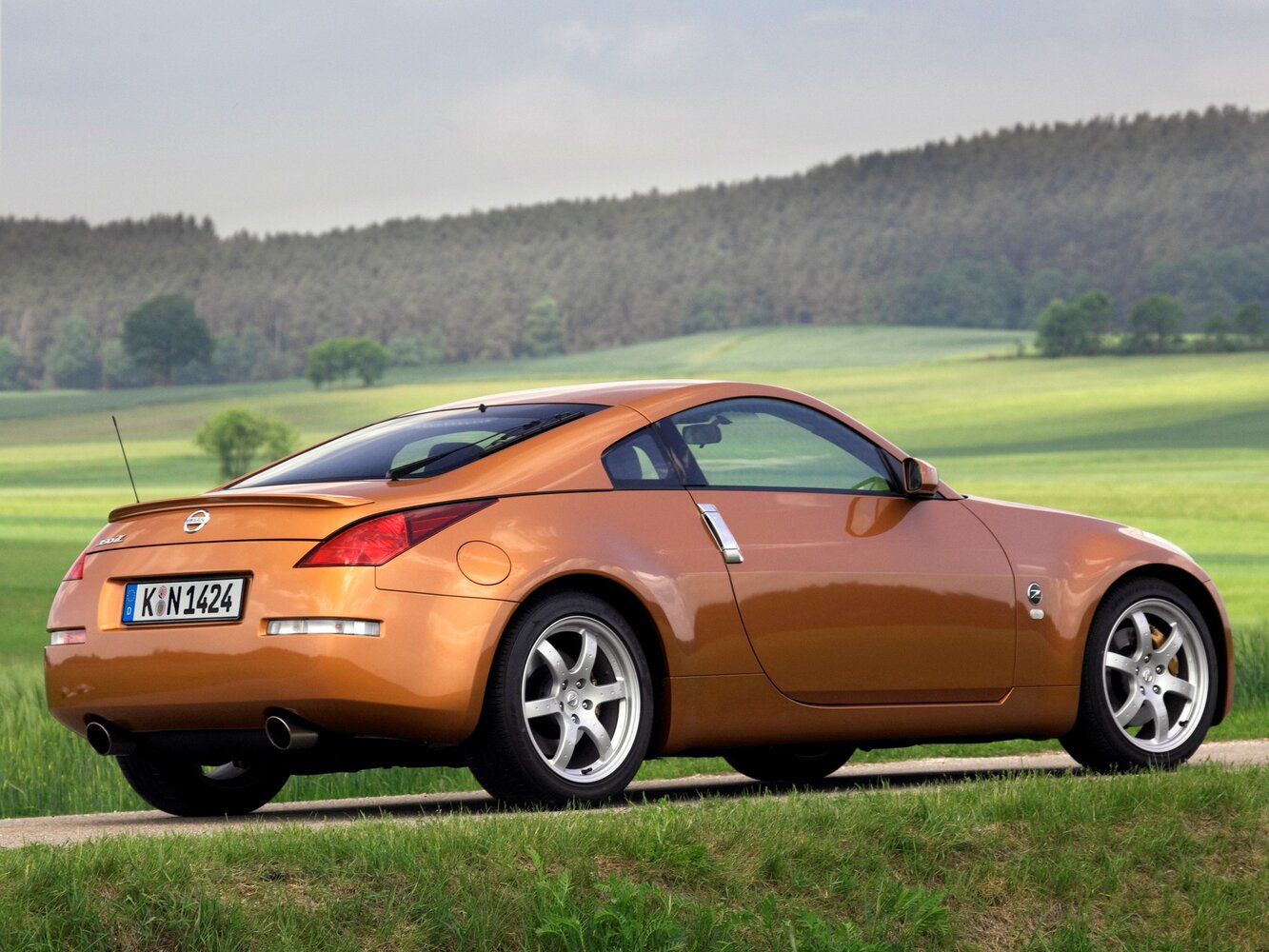 Nissan 350Z, I, 2002–2005, Coupe: Rear three-quarter view