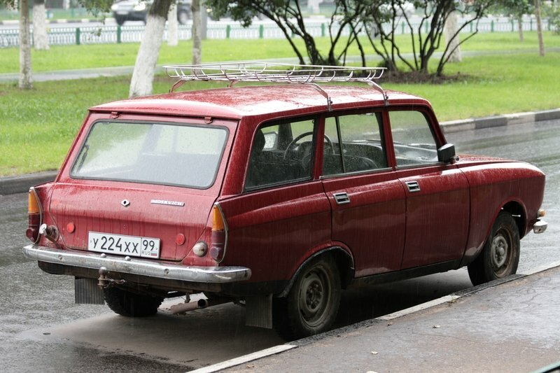 Москвич 2137, , 1976–1985, Универсал 5 дв.: Вид сзади в три четверти