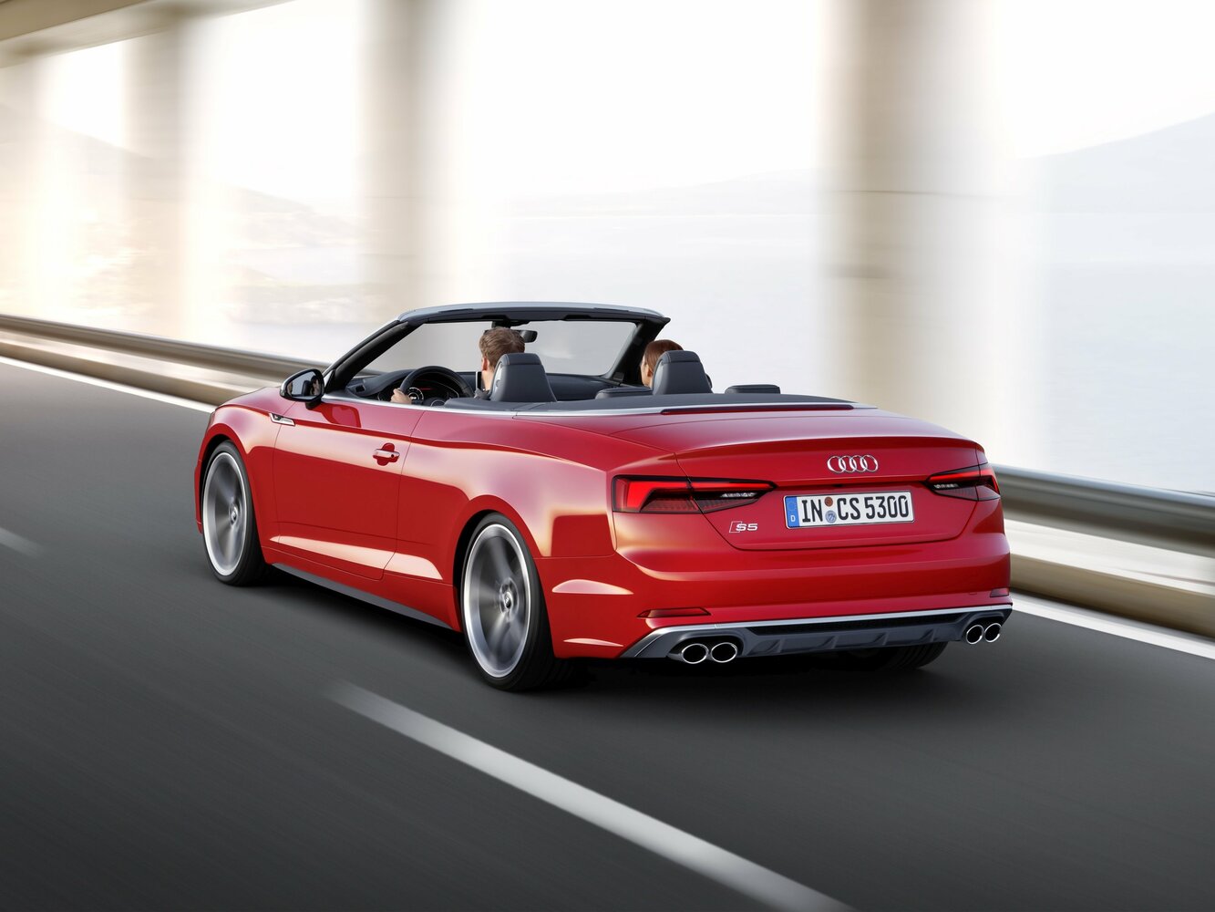 Audi S5, II (F5), 2016–2019, Кабриолет: Вид сзади в три четверти