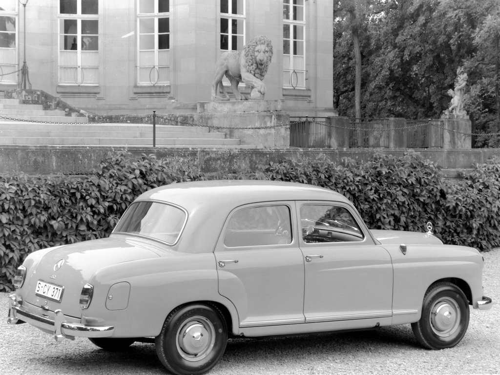 Mercedes-Benz W120, , 1953–1962, Седан: Вид сзади в три четверти