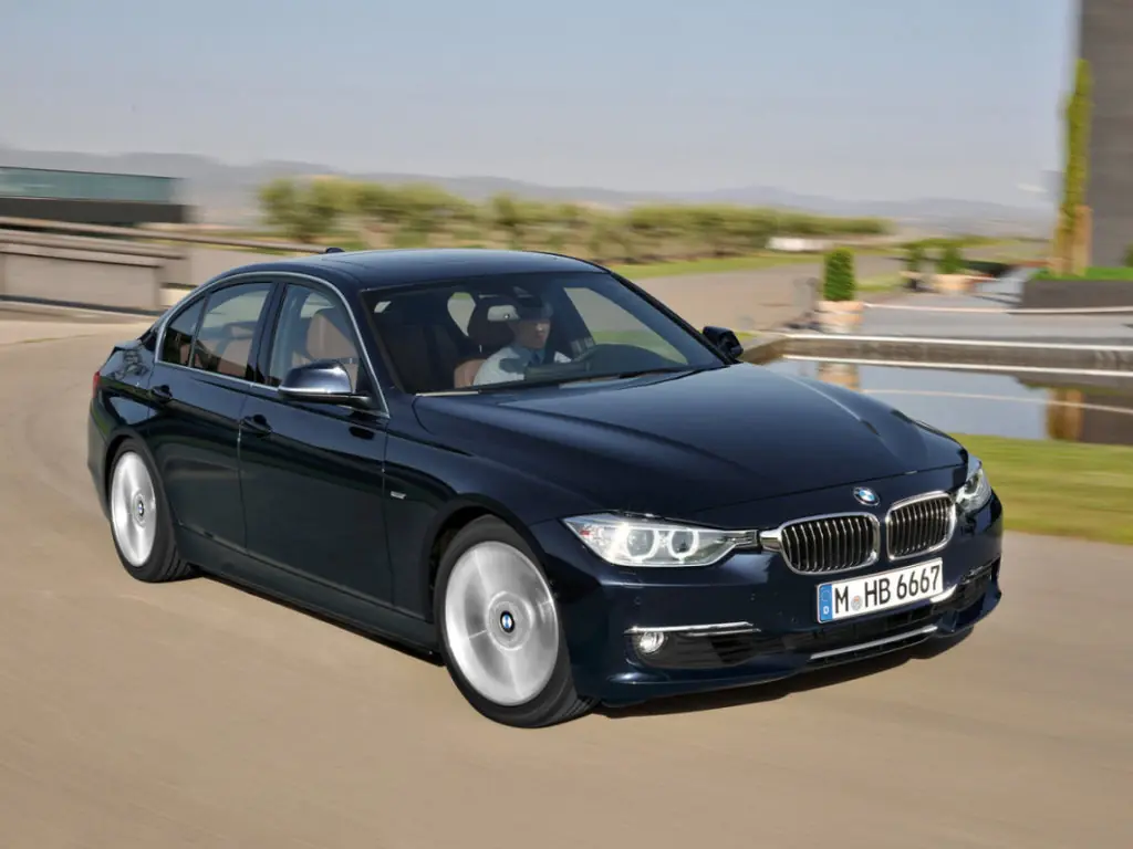 BMW 3-series, 6 поколение, F30, Седан, Россия, 10.2011 - 08.2015: фото поколения 8