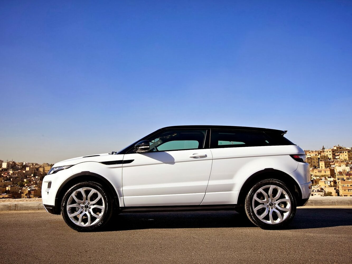 Land Rover Range Rover Evoque, I facelift, 2015–2018, SUV 3 door: Side view