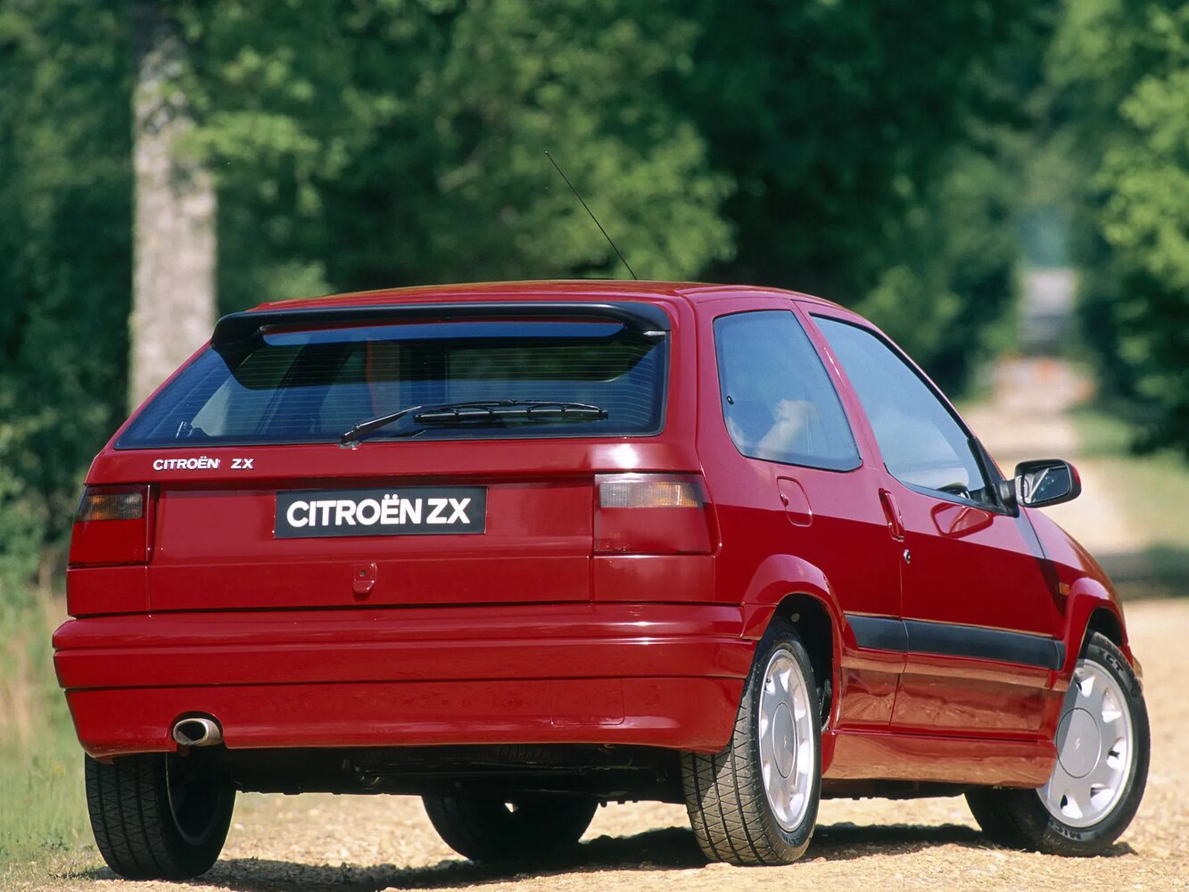 Citroen ZX, , 1991–1998, Хэтчбек 3 дв.: Вид сзади в три четверти