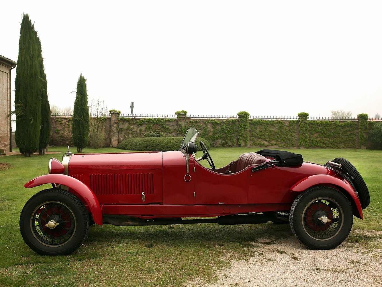 Alfa Romeo 6C, , 1927–1933, Convertible: Side view