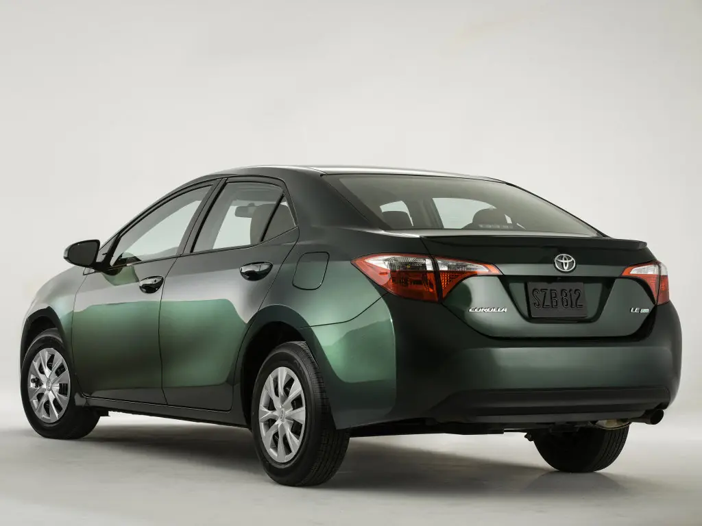 Toyota Corolla, 11 поколение, E170, Седан, США, 04.2013 - 07.2018: фото поколения 30