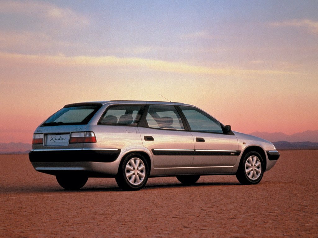 Citroen Xantia, I Рестайлинг, 1998–2002, Универсал 5 дв.: Вид сзади в три четверти