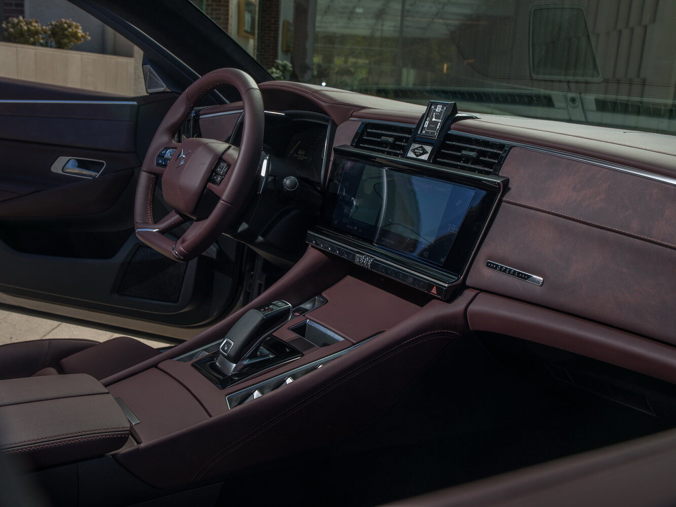 DS 9, , 2020–2024, Sedan: Front cabin