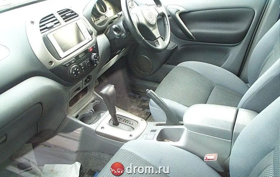 Toyota RAV4, Generation 2, XA20, Japan, 05.2000 - 07.2003: generation photograph 17823