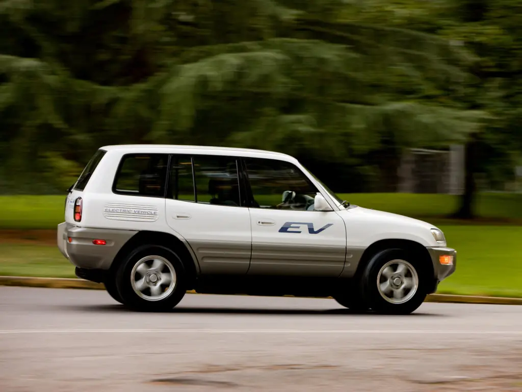 Toyota Rav4, 1 поколение, XA10, рестайлинг, Джип/suv 5 дв., США, 09.1997 - 06.2000: фото поколения 15