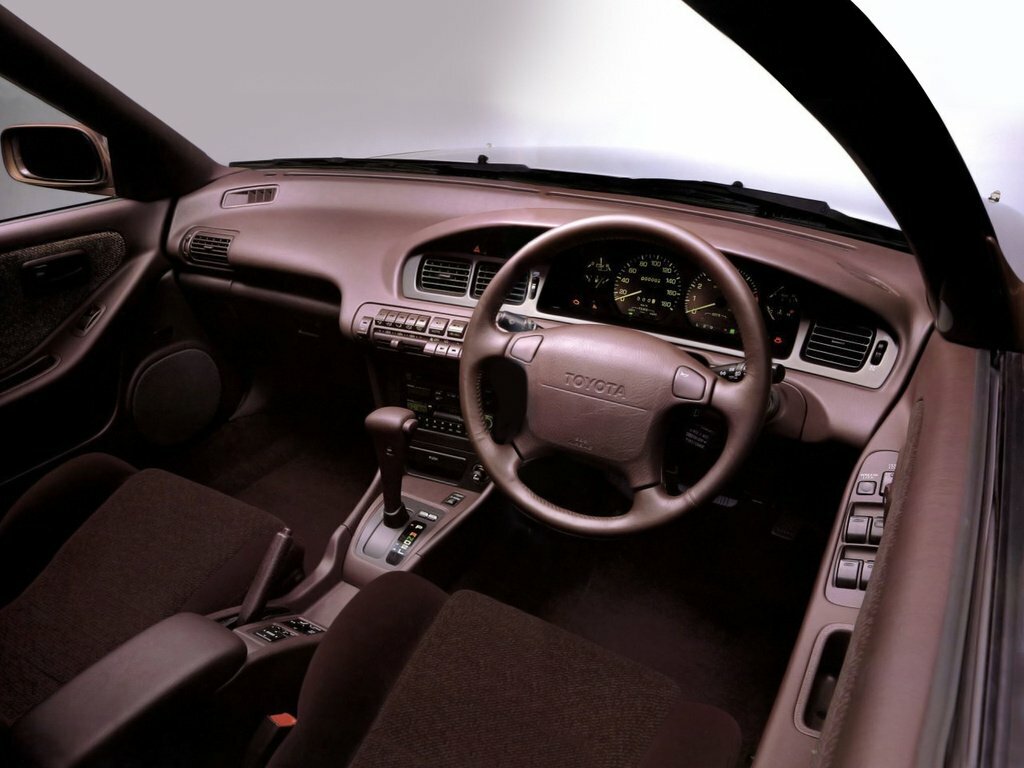 Toyota Corona EXiV, I (ST180), 1989–1993, Sedan-хардтоп: Dashboard