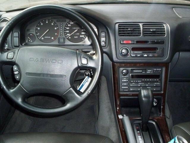 Daewoo Arcadia, , 1994–1999, Седан: Передняя панель