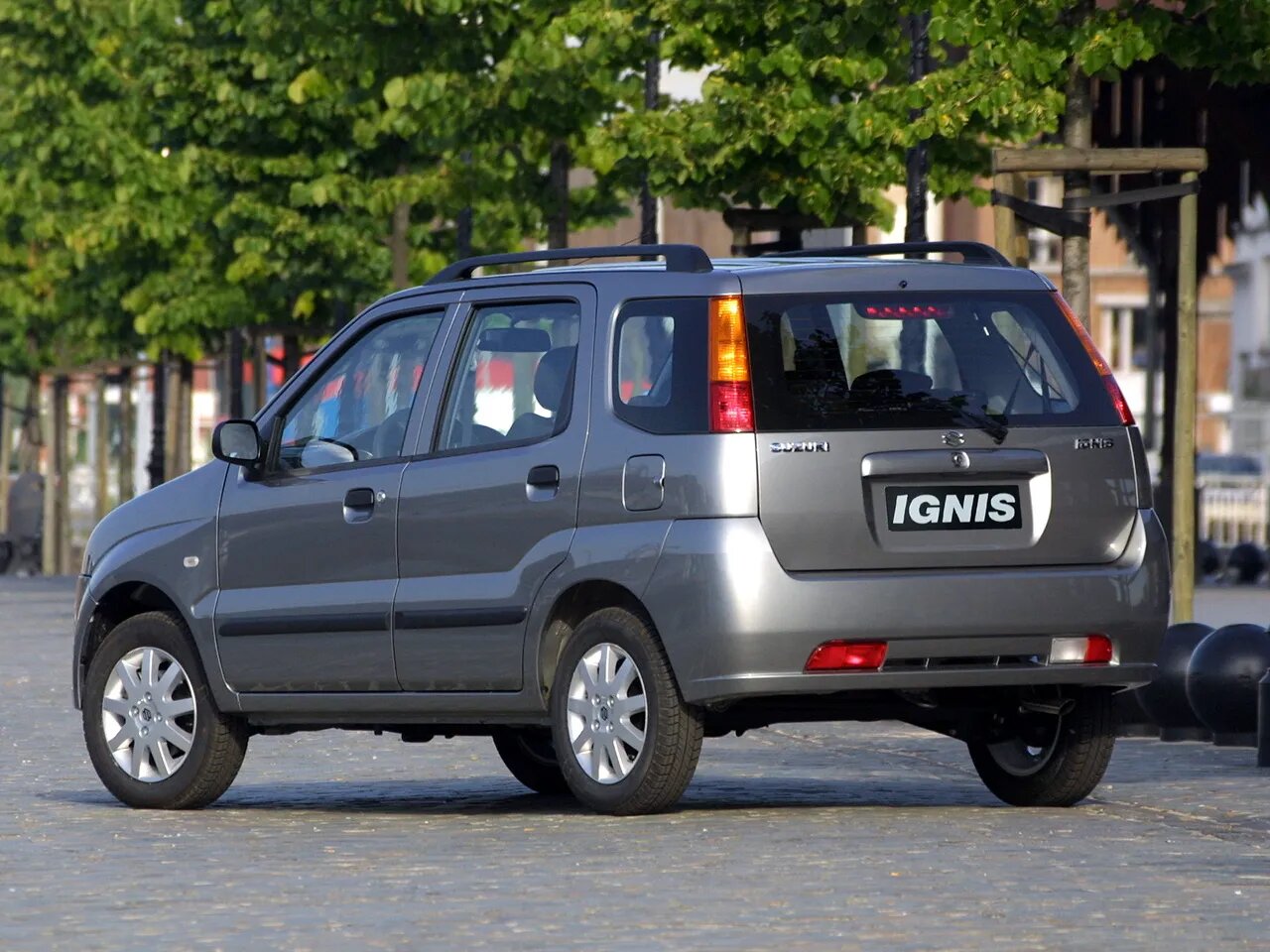 Suzuki Ignis, II (HR), 2003–2008, Hatchback 5 door: Rear three-quarter view