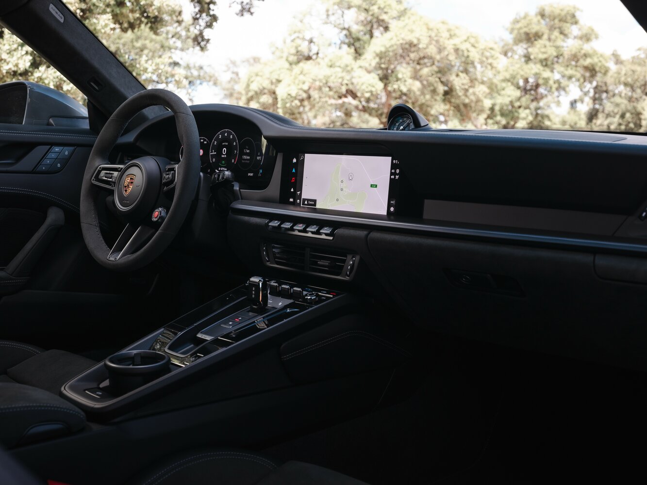 Porsche 911, VIII (992) Рестайлинг, 2024–2026, Купе: Передняя часть салона