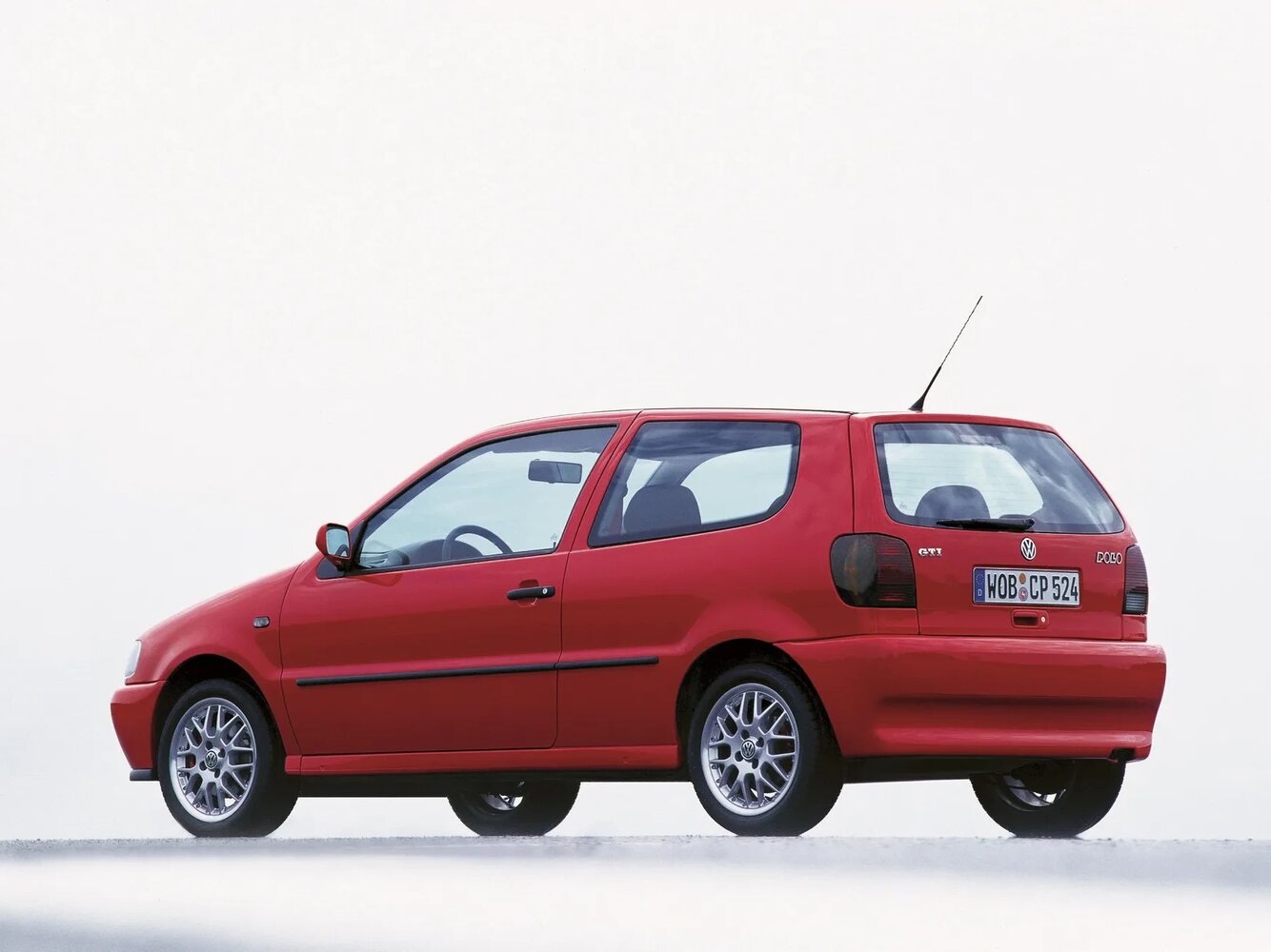 Volkswagen Polo GTI, III, 1998–1999, Хэтчбек 3 дв.: Вид сзади в три четверти