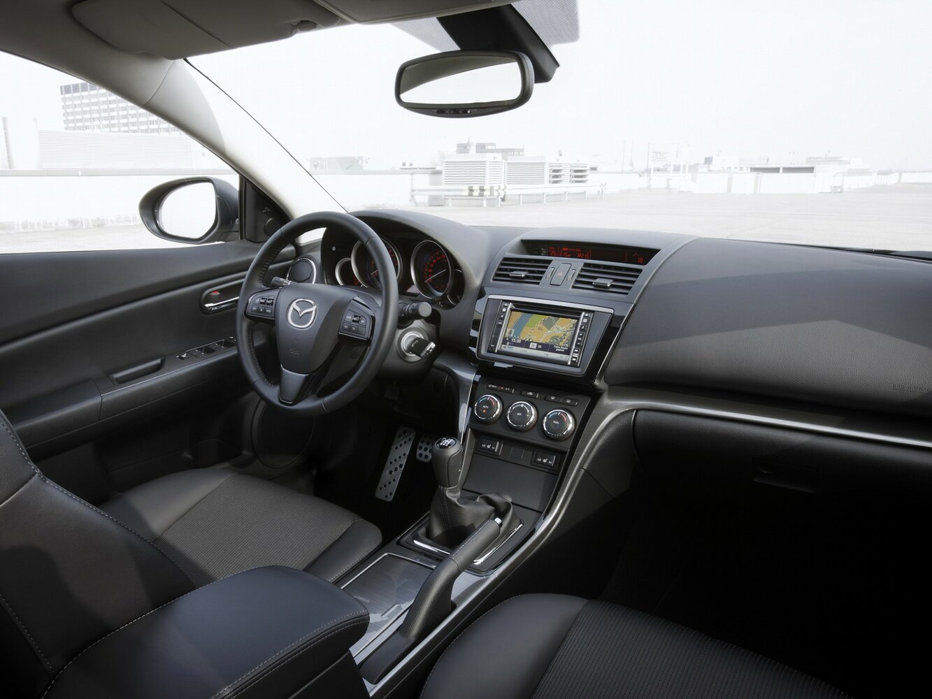 Mazda 6, II (GH) facelift, 2009–2013, Estate 5 door: Front cabin