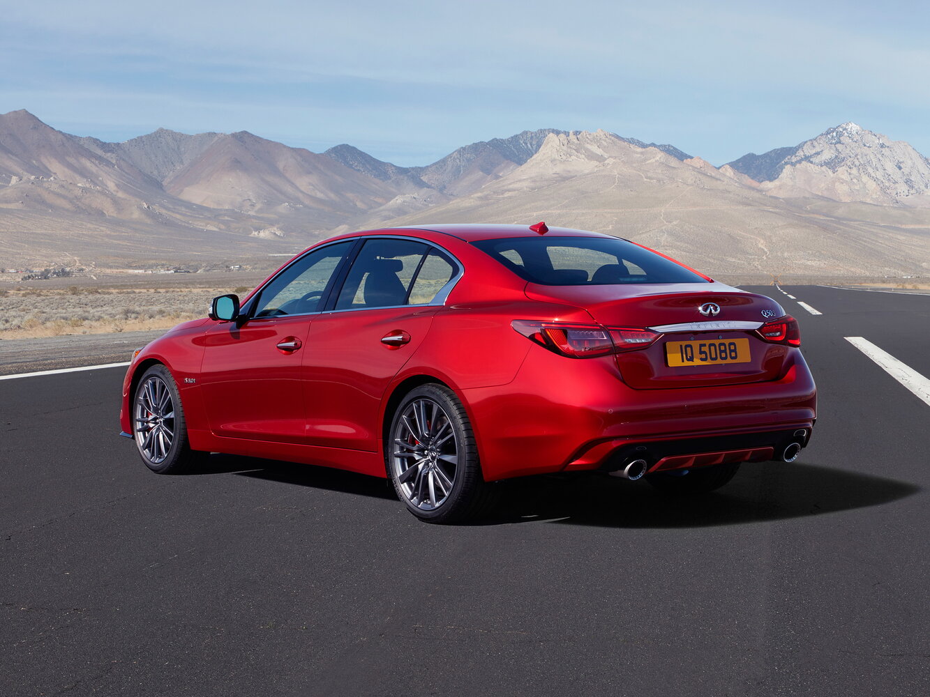 Infiniti Q50, I Рестайлинг, 2017–2024, Седан: Вид сзади в три четверти