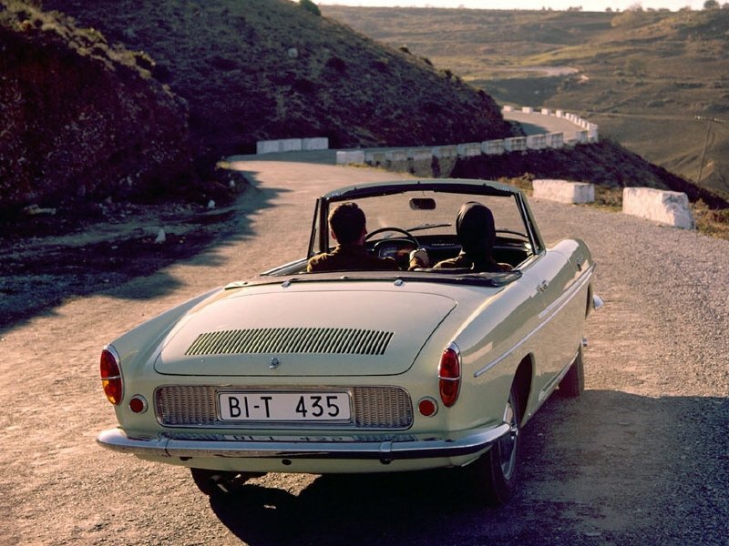 Renault Floride, , 1958–1968, Кабриолет: Вид сзади в три четверти