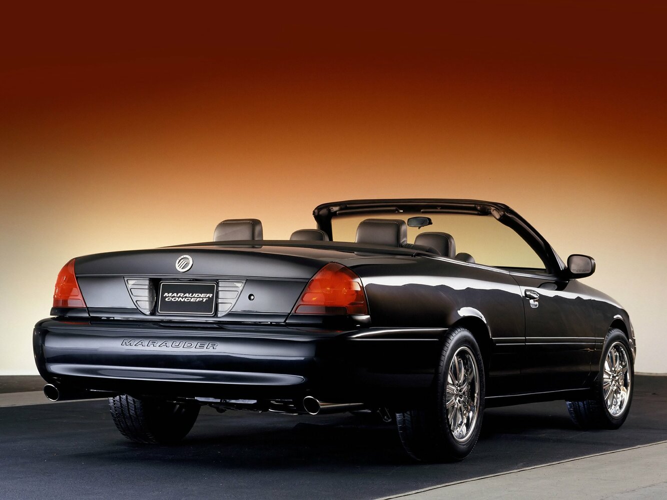 Mercury Marauder, , 2002–2004, Кабриолет: Вид сзади в три четверти
