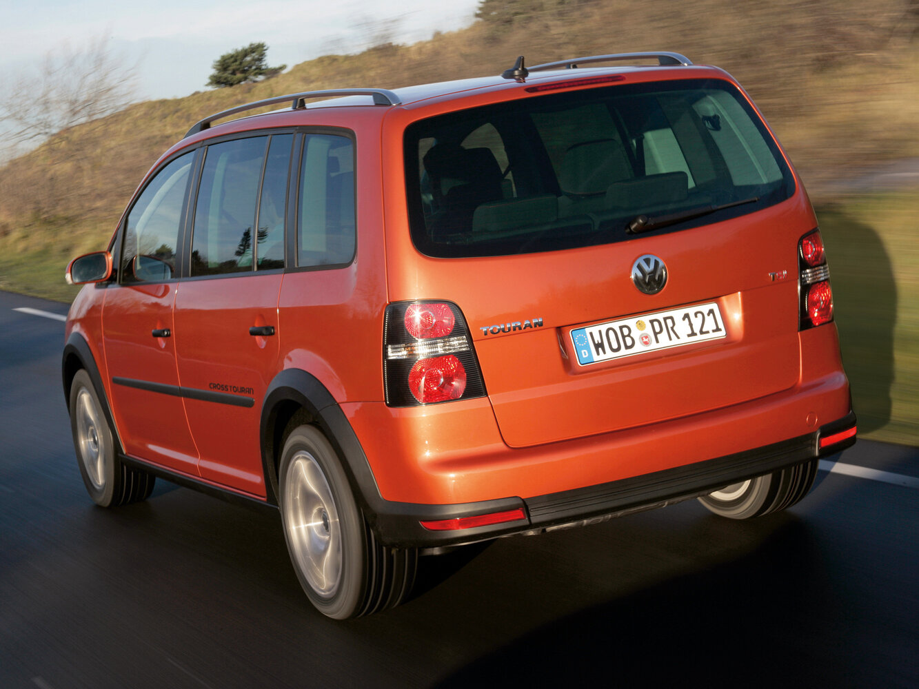 Volkswagen Touran, I Рестайлинг, 2006–2010, Компактвэн Cross: Вид сзади в три четверти