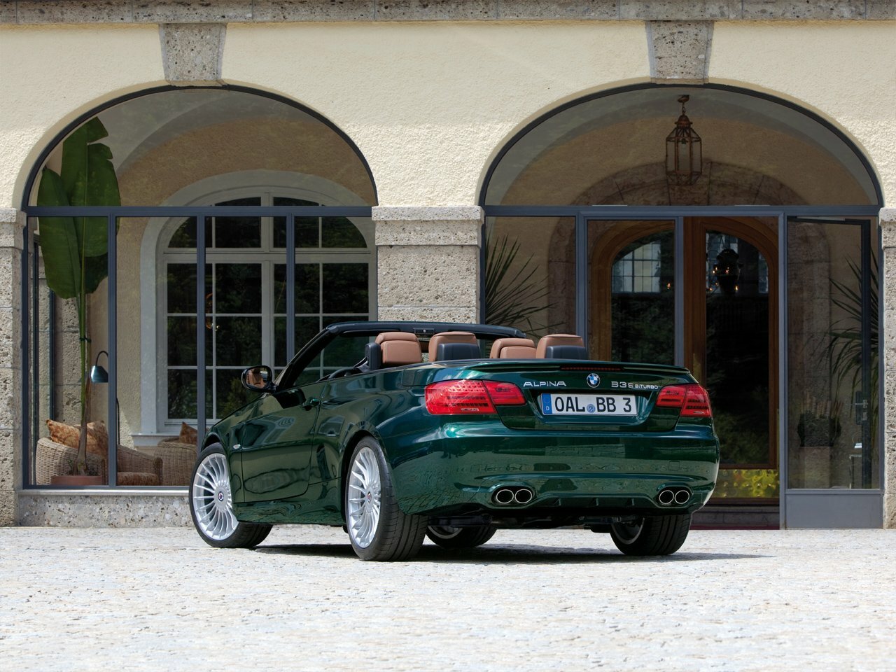 Alpina B3, E90/E92, 2007–2013, Кабриолет: Вид сзади в три четверти