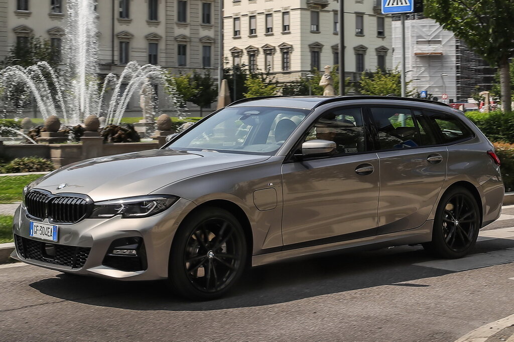 BMW 3-series, 7 поколение, G21, Универсал, Европа, 06.2019 - 06.2022: фото поколения 15