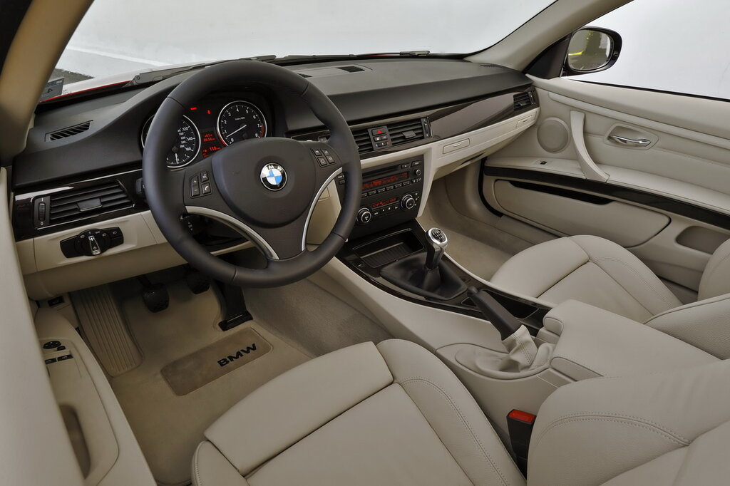 BMW 3-series, 5 поколение, E92, рестайлинг, Купе, США, 03.2010 - 07.2013: фото поколения 15