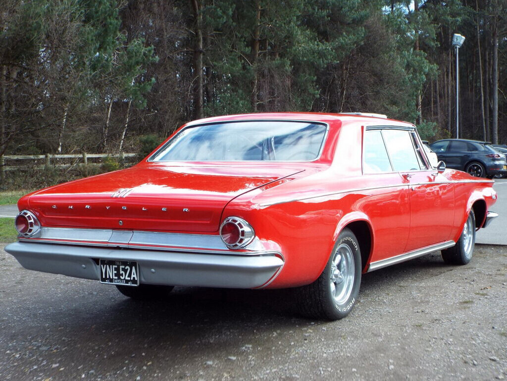 Chrysler 300 Letter Series, IV (300J), 1963–1963, Купе-хардтоп: Вид сзади в три четверти