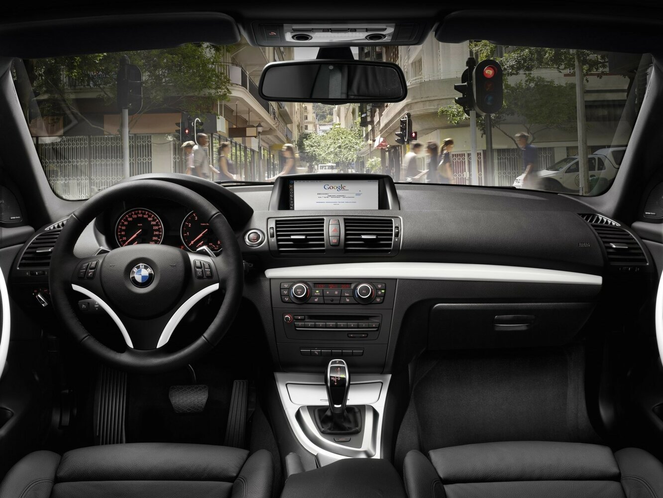 BMW 1 серии, I (E82/E88) Рестайлинг 2, 2011–2014, Купе: Передняя панель