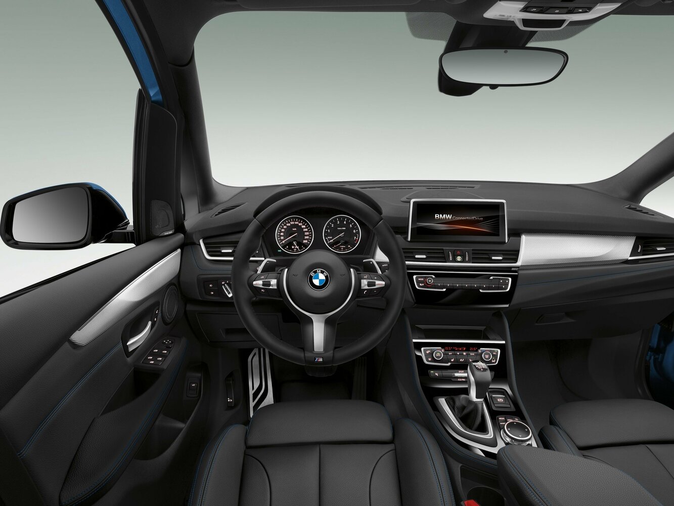 BMW 2 серии Gran Tourer, F46, 2015–2018, Компактвэн Gran Tourer: Передняя панель