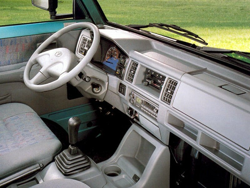 Daewoo Damas, I, 1991–2005, Микровэн Coach: Передняя часть салона