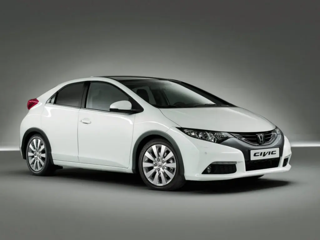 Honda Civic, 9 поколение, FK, Хэтчбек 5 дв., Россия, 04.2012 - 03.2015: фото поколения 1