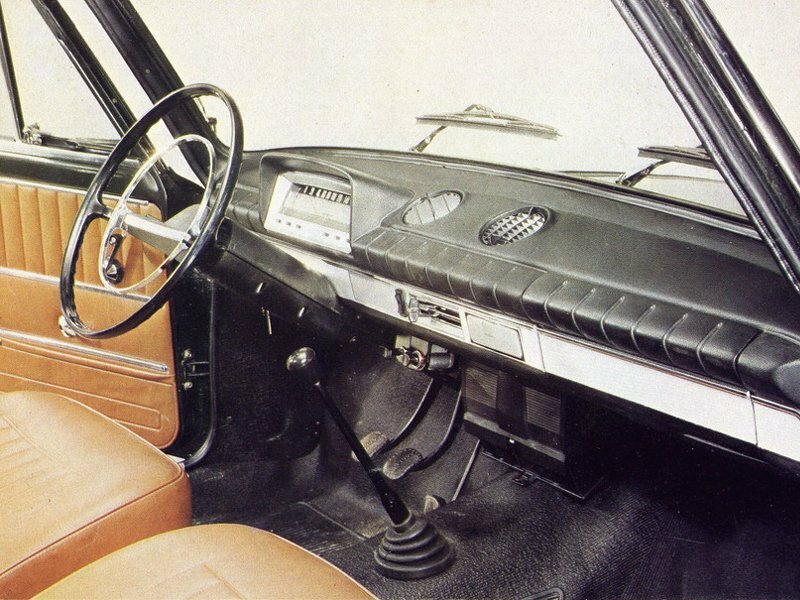 Tofas Murat 124, , 1971–1977, Sedan: Front cabin