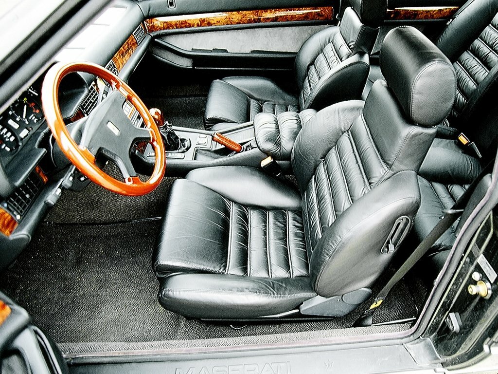 Maserati Biturbo, , 1981–1994, Купе: Передняя часть салона