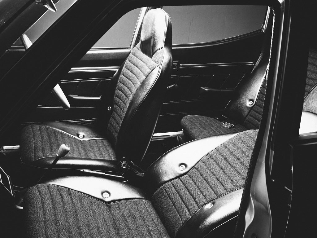 Nissan Cherry, II (F10), 1974–1978, Coupe: Front cabin