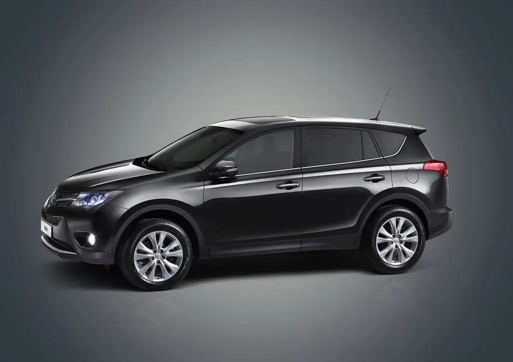 Toyota Rav4, 4 поколение, XA40, Джип/suv 5 дв., Россия, 11.2012 - 12.2015: фото поколения 4