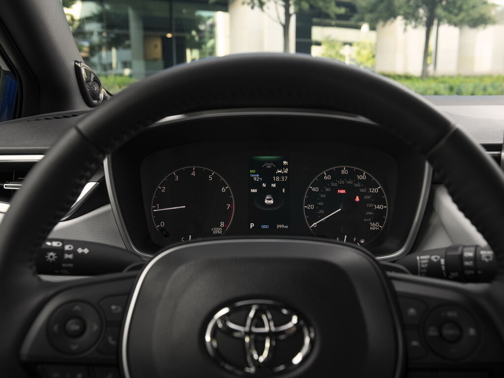 Toyota Corolla, 12 поколение, E210, рестайлинг, Хэтчбек 5 дв., США, 10.2022 - н.в.: фото поколения 12