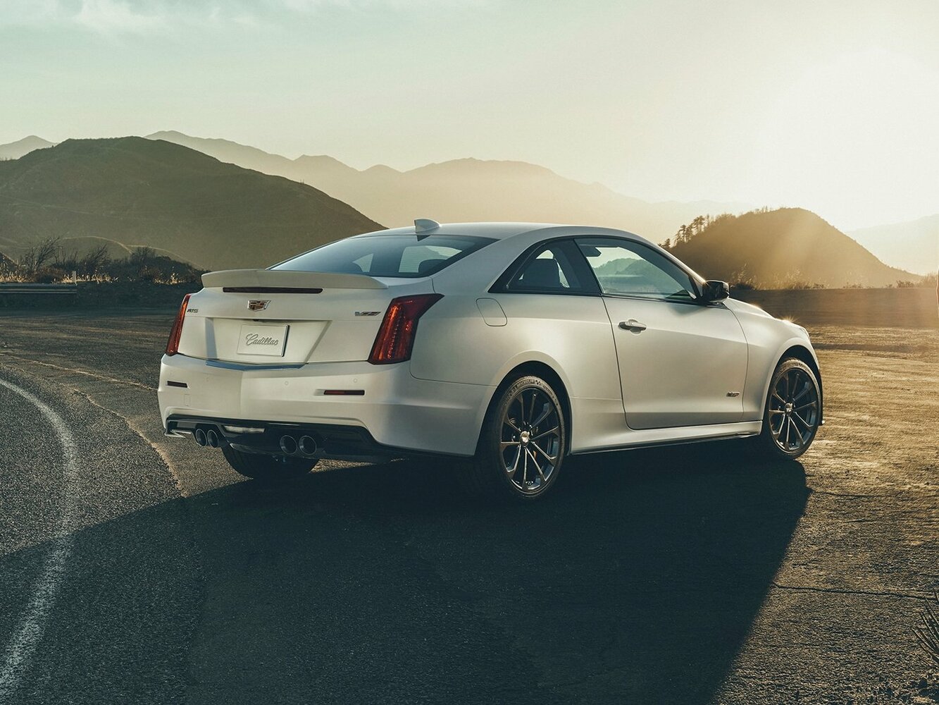 Cadillac ATS-V, , 2015–2019, Coupe: Rear three-quarter view