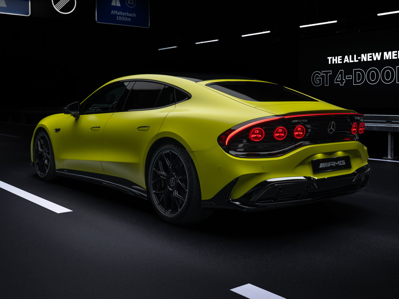 Mercedes-Benz AMG GT 4-Door Coupe, II, 2026–2026, Лифтбек: Вид сзади в три четверти