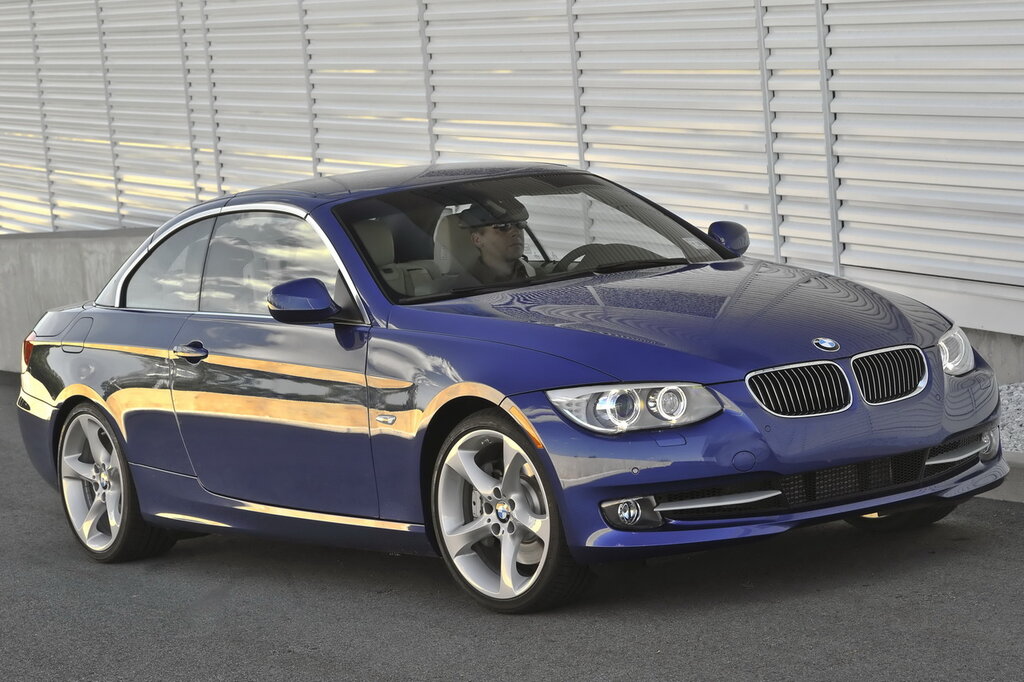 BMW 3-series, 5 поколение, E93, рестайлинг, Открытый кузов, США, 03.2010 - 07.2013: фото поколения 5