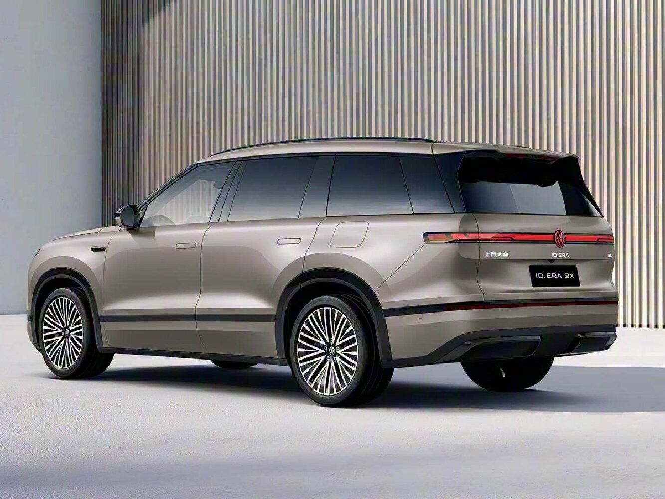 Volkswagen ID.Era 9X, , 2026–2026, Внедорожник 5 дв.: Вид сзади в три четверти