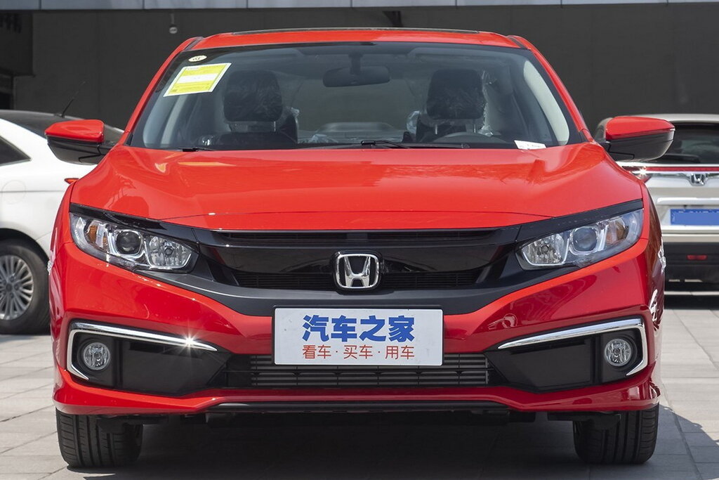 Honda Civic, 10 поколение, рестайлинг, Седан, Китай, 08.2018 - 08.2021: фото поколения 2