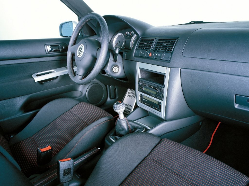 Volkswagen Golf GTI, IV, 1998–2005, Хэтчбек 3 дв.: Передняя часть салона