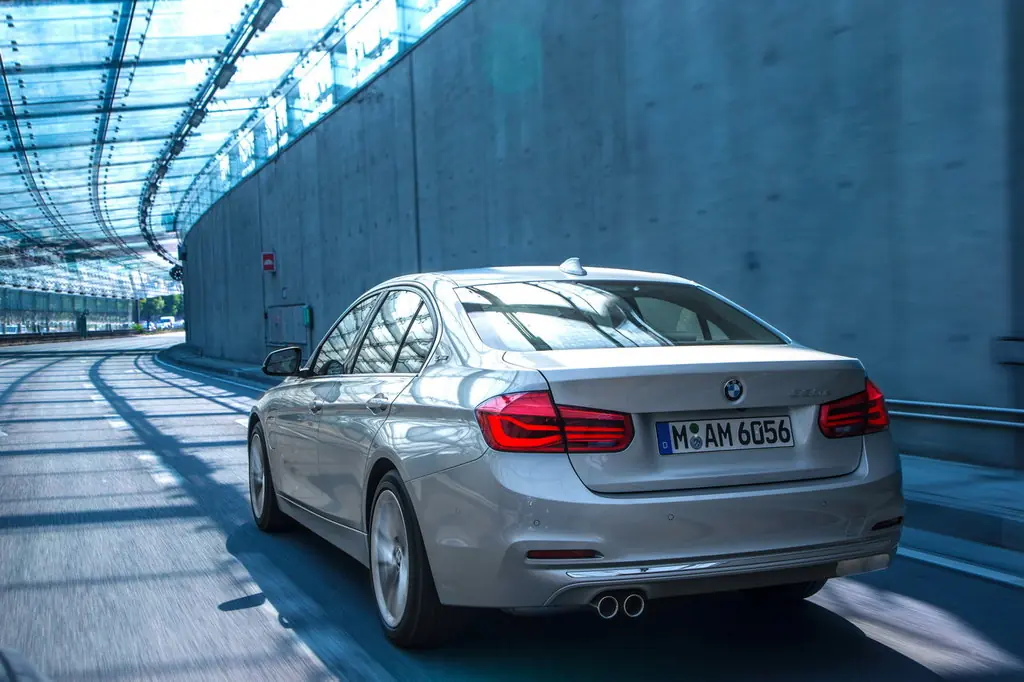 BMW 3-series, 6 поколение, F30, рестайлинг, Седан, Европа, 05.2015 - 01.2019: фото поколения 5