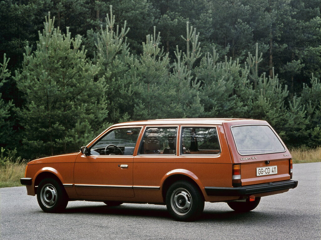 Opel Kadett, D, 1979–1984, Универсал 5 дв.: Вид сзади в три четверти