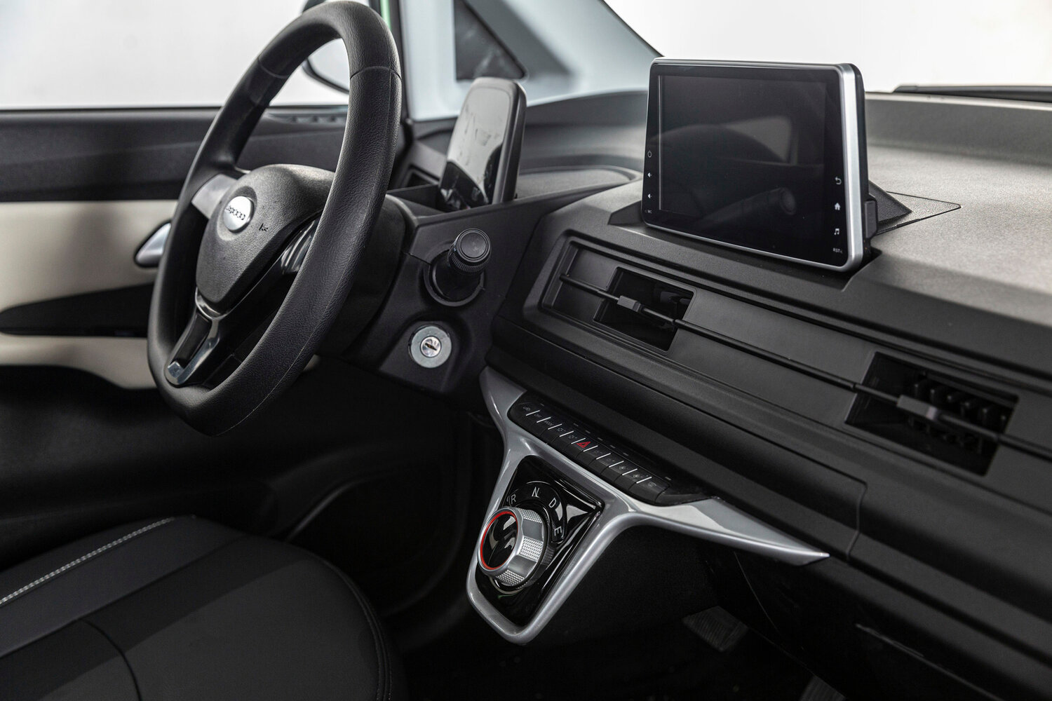Blaval FH-EQ, , 2021–2023, Hatchback 5 door: Front cabin