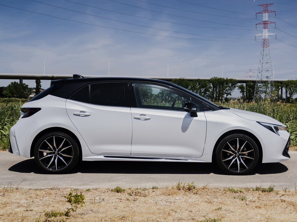 Toyota Corolla, 12 поколение, E210, рестайлинг, Хэтчбек 5 дв., Европа, 07.2022 - н.в.: фото поколения 17
