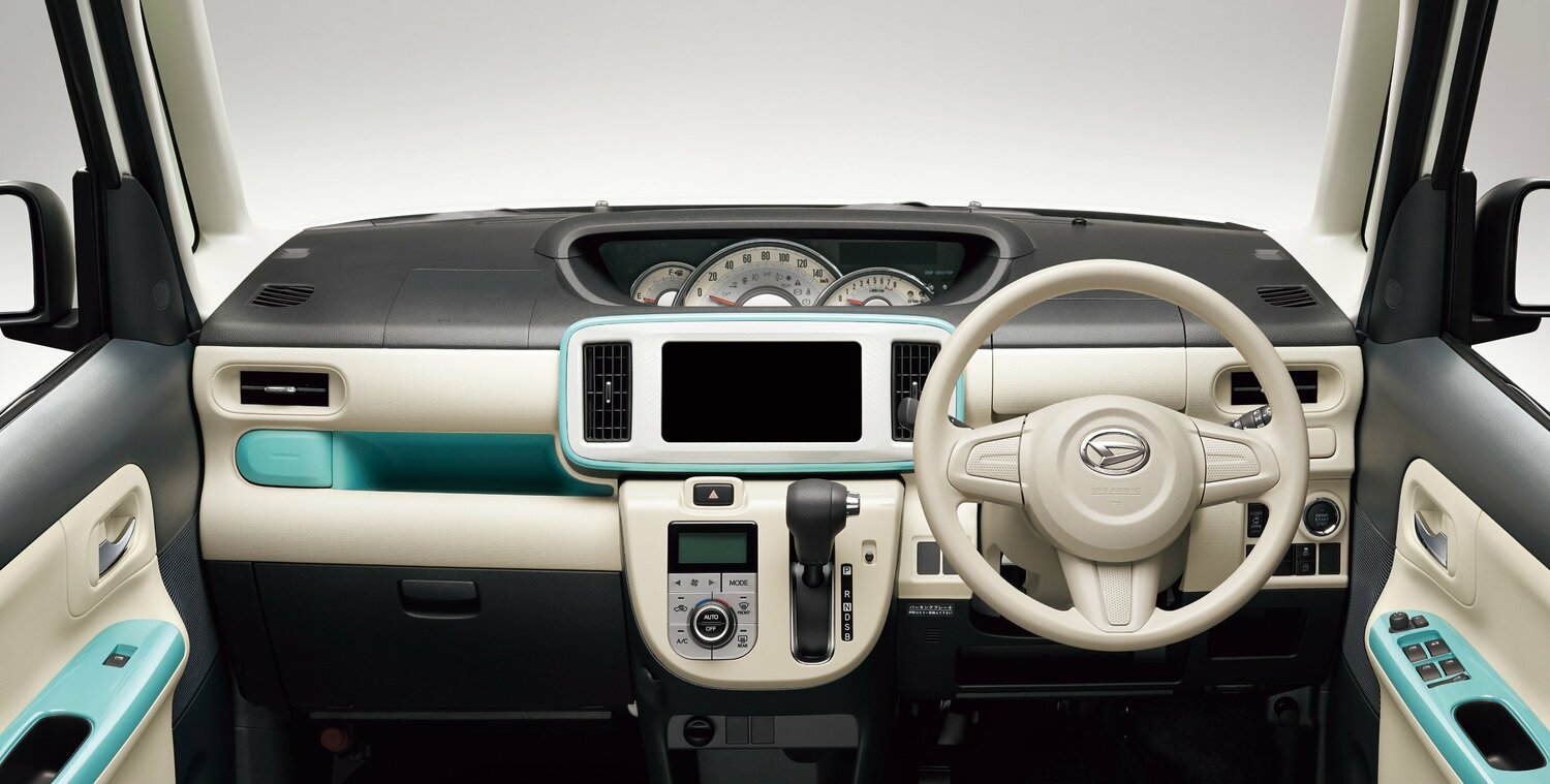 Daihatsu Move Canbus, I, 2016–2022, Микровэн: Передняя панель