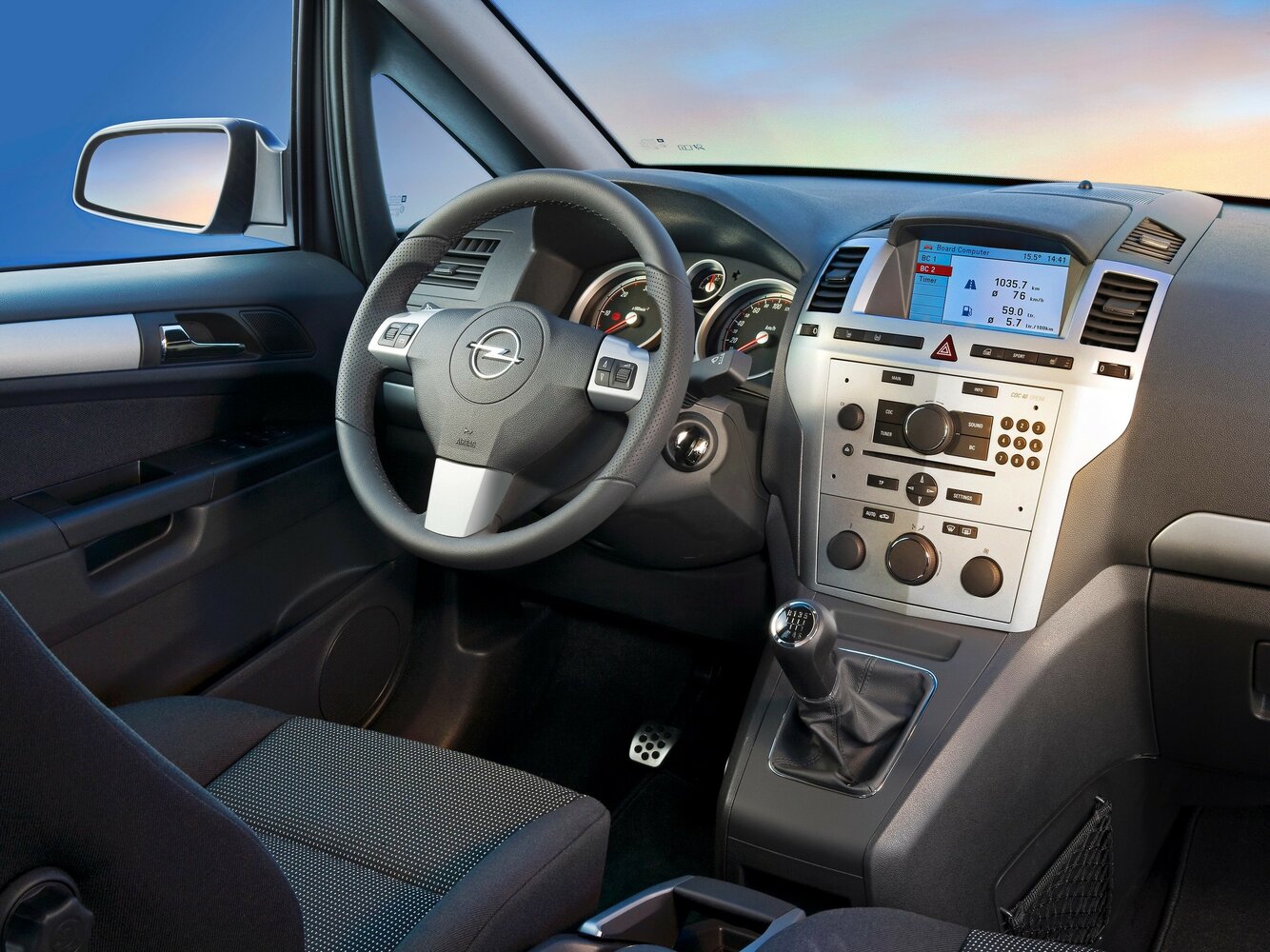 Opel Zafira, B Рестайлинг, 2008–2014, Компактвэн: Передняя часть салона